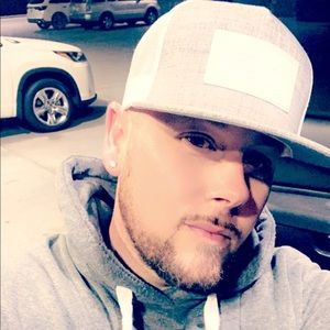 Meet your Posher, Bradley